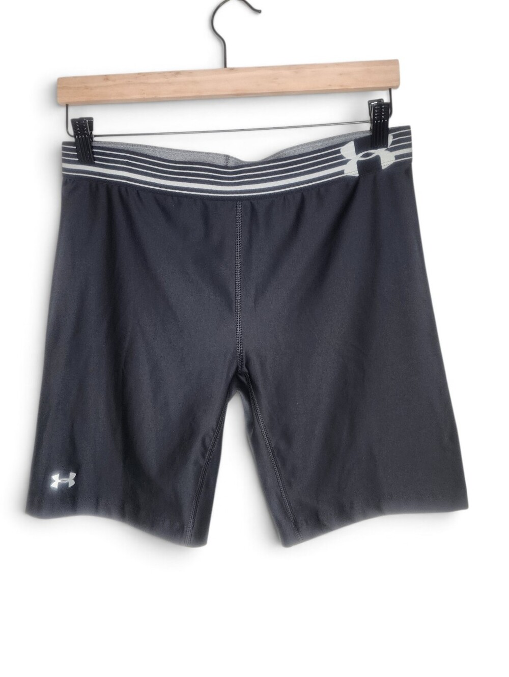 Under Armour HeatGear 7" Compression Bike Shorts in Black Size L New With Tags